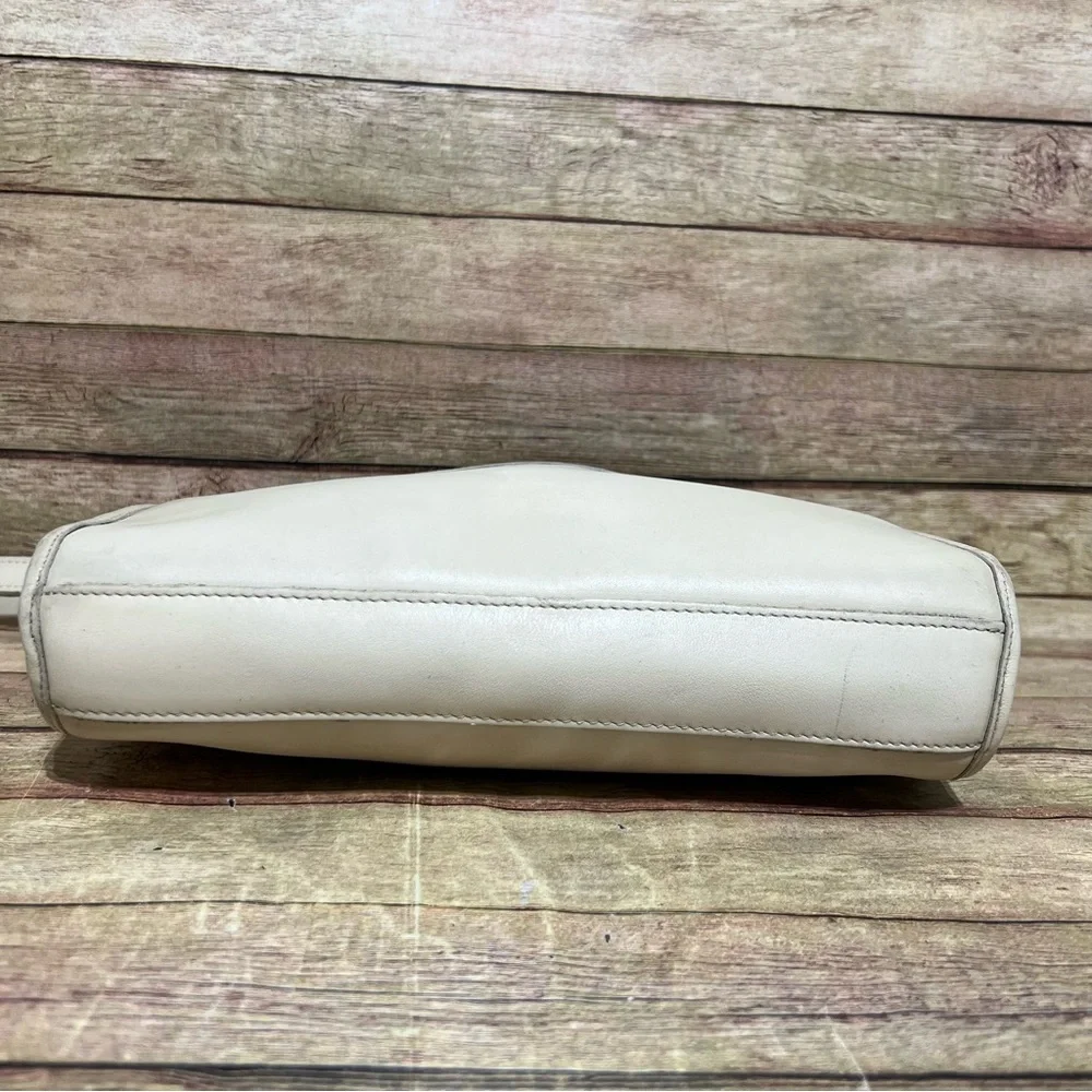 Coach White Leather Vintage Crossbody